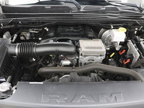 Used 2020 RAM 1500 Limited image 40