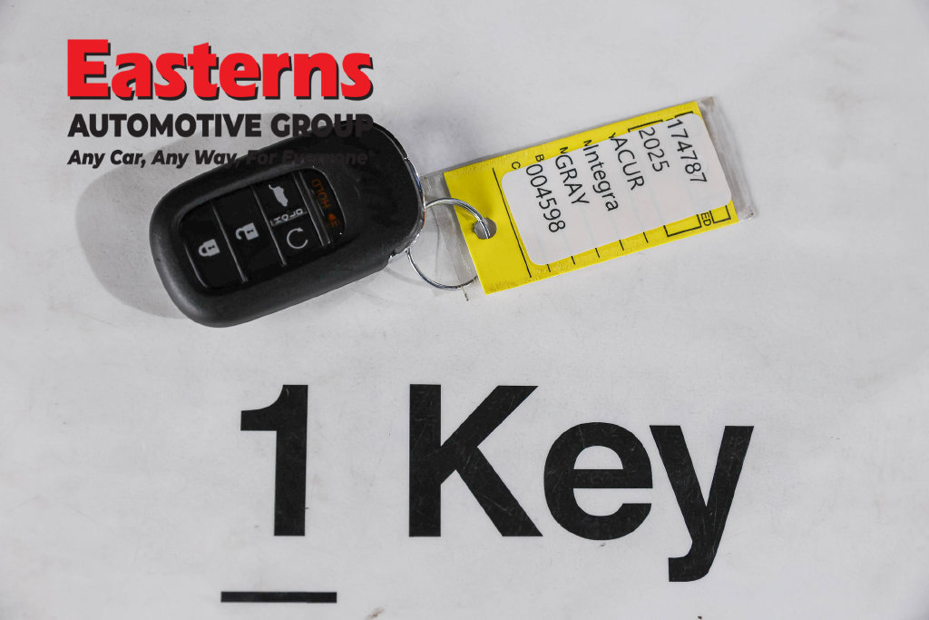 Used 2025 Acura Integra FWD image 25