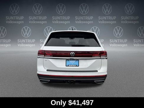Used 2026 Volkswagen Atlas SE FWD image 4