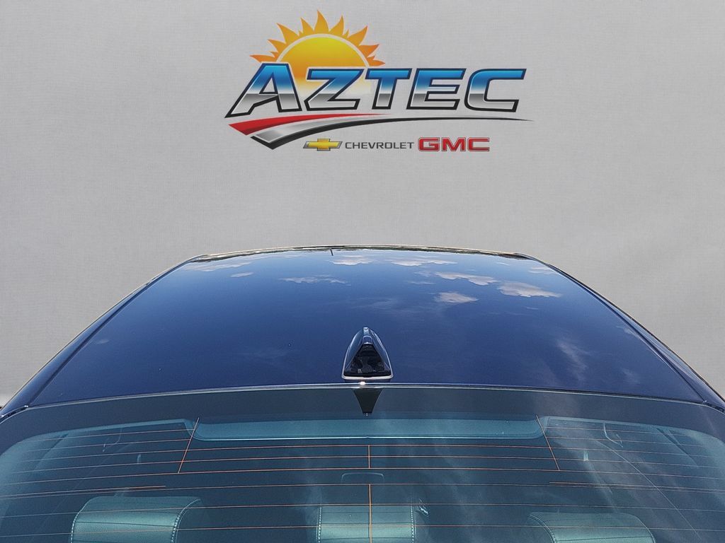 Used 2026 Genesis G70 2.5T RWD image 12