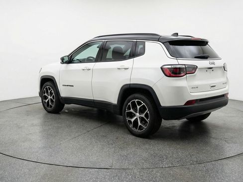 Used 2025 Jeep Compass Limited AWD/4WD image 6