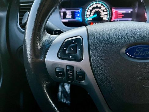 Used 2013 Ford Taurus SHO AWD/4WD image 16