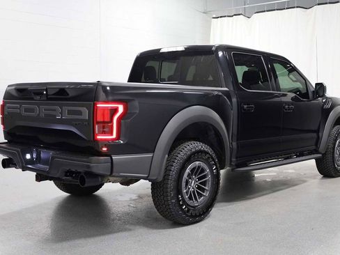 Used 2020 Ford F150 Raptor w/ Equipment Group 802A Luxury image 9