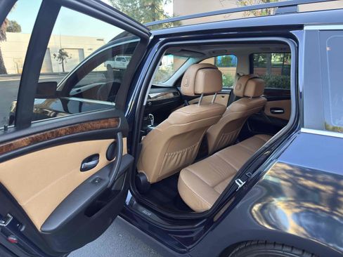 Used 2008 BMW 535xi Wagon w/ Premium Pkg image 69