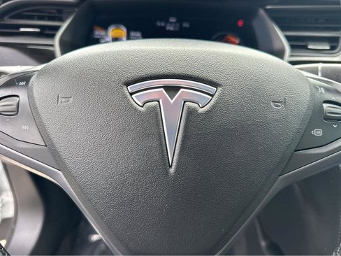 Used 2018 Tesla Model S 75D AWD/4WD image 38