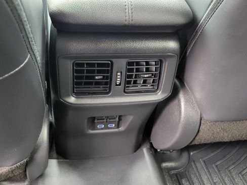 Used 2022 Toyota RAV4 XSE AWD/4WD image 20