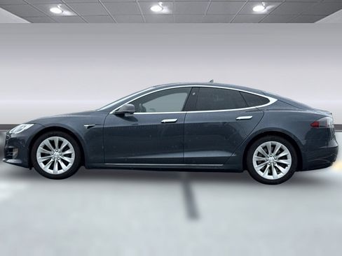 Used 2017 Tesla Model S 100D image 2