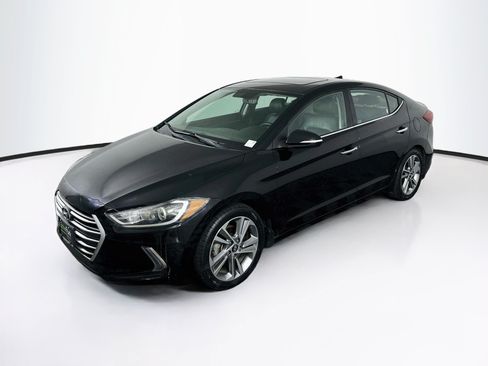 Used 2017 Hyundai Elantra Limited w/ Limited Tech Package 08 FWD image 3