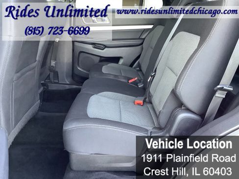 Used 2017 Ford Explorer XLT FWD image 24