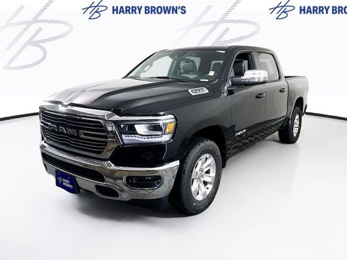 Used 2024 RAM 1500 Laramie AWD/4WD image 1