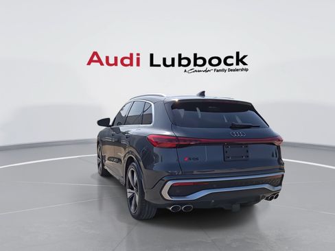 Certified 2025 Audi SQ5 Premium Plus AWD/4WD image 7