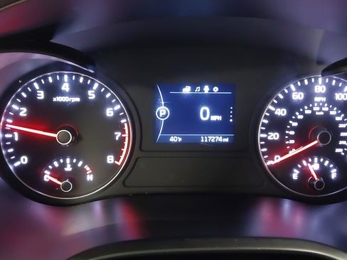 Used 2018 Kia Optima S image 18