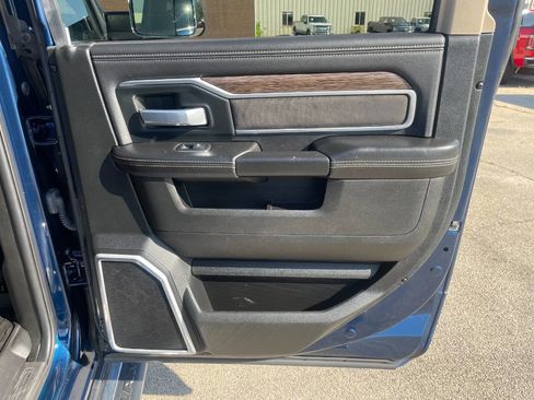 Used 2020 RAM 3500 Laramie image 25