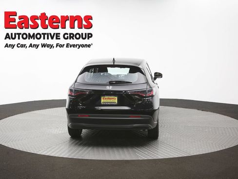 Used 2023 Honda HR-V LX image 35
