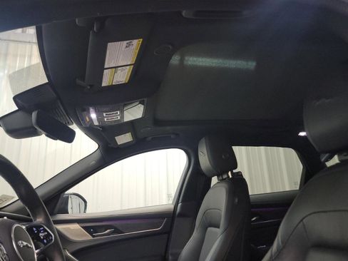 Used 2023 Jaguar F-PACE S image 10