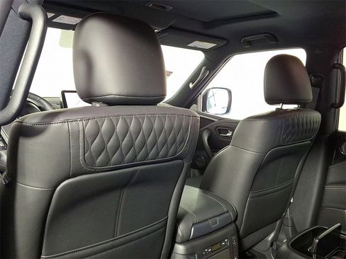 Certified 2024 INFINITI QX80 Sensory w/ Cargo Package image 14