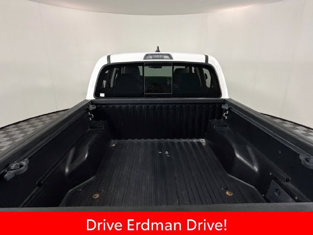 Certified 2021 Toyota Tacoma SR5 RWD image 34