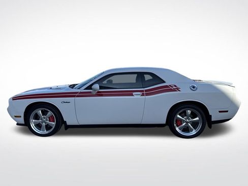 Used 2012 Dodge Challenger R/T image 2