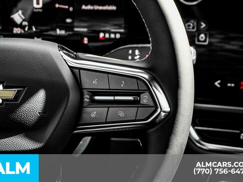 Used 2026 Chevrolet Equinox EV LT image 32