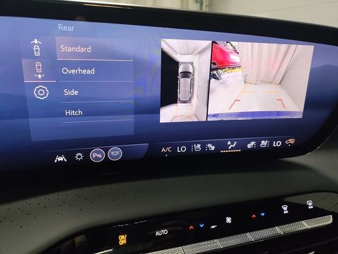 New 2026 Buick Enclave Avenir w/ Super Cruise Package FWD image 30