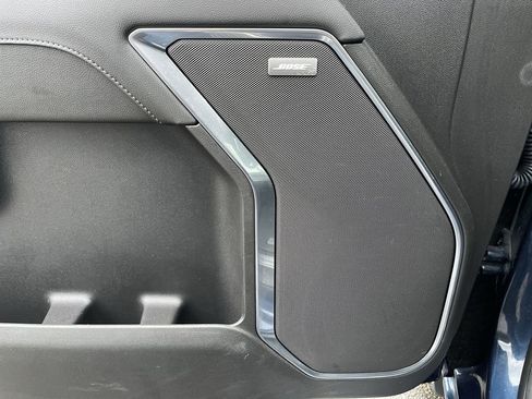 Used 2022 GMC Sierra 1500 SLT w/ SLT Convenience Package image 24