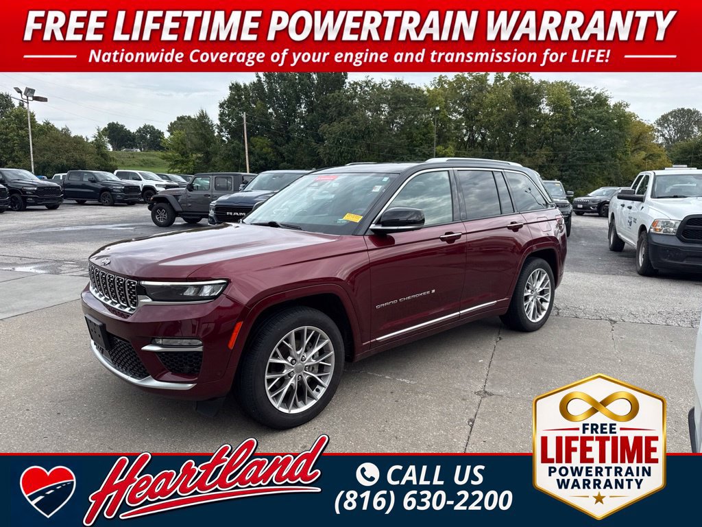 Used 2023 Jeep Grand Cherokee Summit AWD/4WD image 1