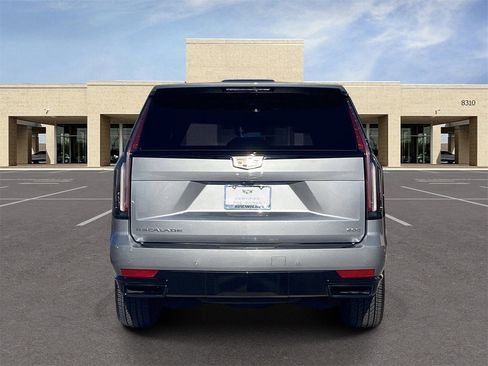 Certified 2024 Cadillac Escalade Sport Platinum image 6