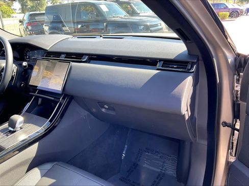Used 2026 Land Rover Range Rover Velar S AWD/4WD image 19