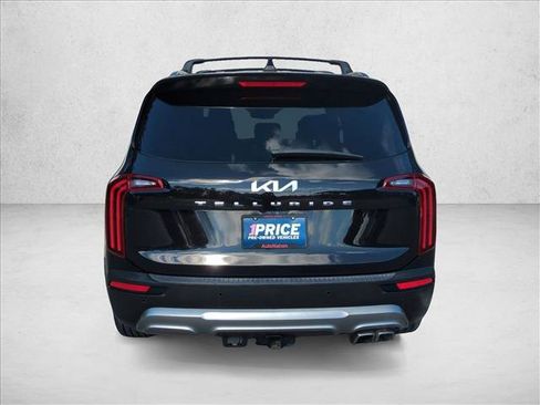 Used 2022 Kia Telluride EX FWD image 7
