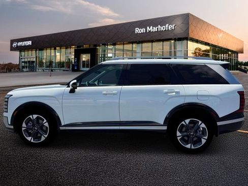 New 2026 Hyundai Palisade Limited image 3