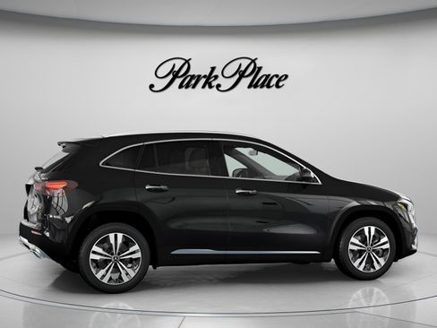 Used 2026 Mercedes-Benz GLA 250 4MATIC image 24