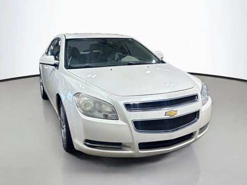 Used 2010 Chevrolet Malibu LT w/ Premium Mat Package FWD image 3