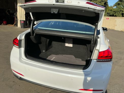 Used 2015 Hyundai Genesis 3.8 w/ Option Group 03 image 26