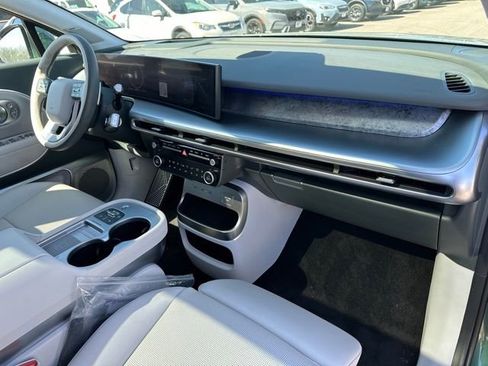 Used 2026 Hyundai Ioniq 9 Calligraphy AWD/4WD image 13