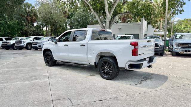 Used 2025 Chevrolet Silverado 1500 Custom w/ Turbomax Blackout Package RWD image 6