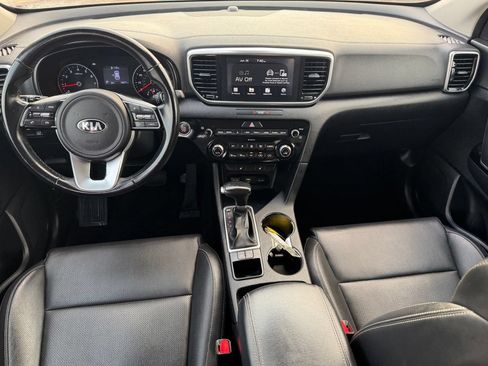 Used 2020 Kia Sportage EX FWD image 11
