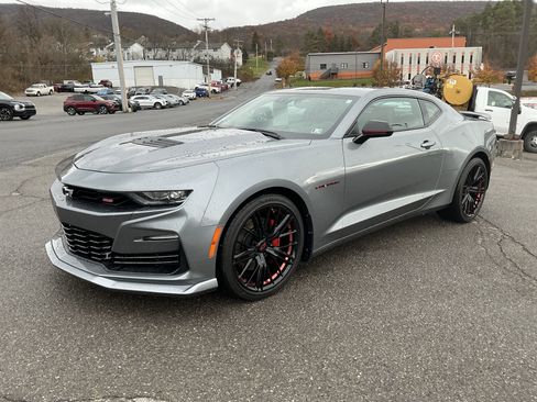 Used 2021 Chevrolet Camaro SS w/ Redline Edition image 8