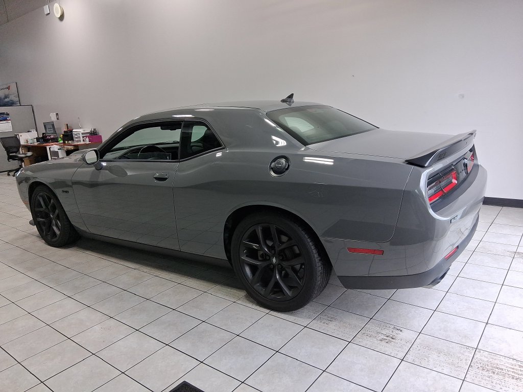 Used 2023 Dodge Challenger R/T w/ Blacktop Package RWD image 9
