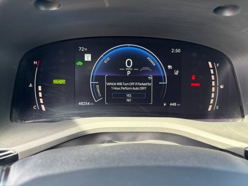 Used 2025 Toyota Camry LE FWD image 13