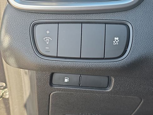 Used 2019 Kia Sorento L image 28