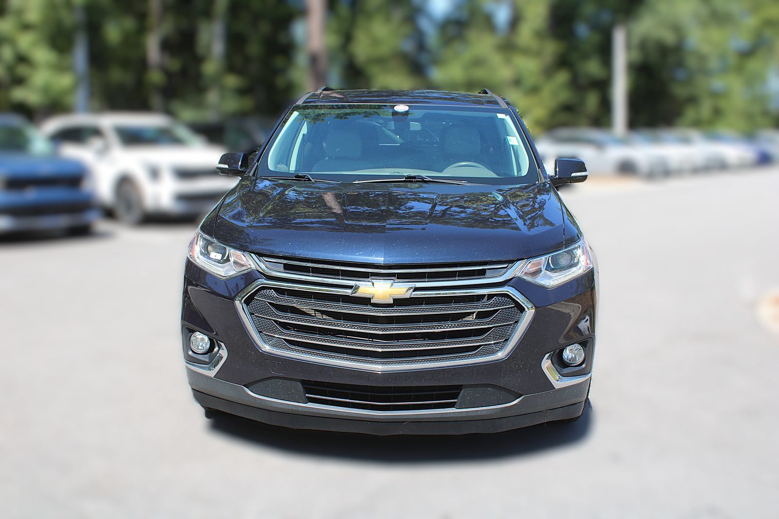 Used 2020 Chevrolet Traverse LT FWD image 17