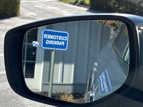 Used 2023 Subaru Outback Limited XT image 14