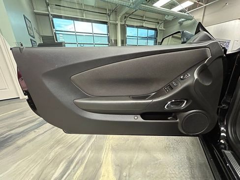 Used 2015 Chevrolet Camaro SS w/ RS Package image 40