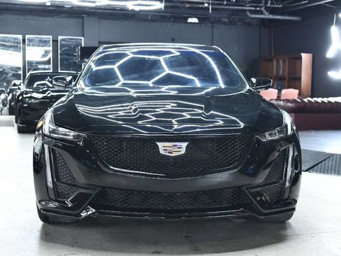 Used 2020 Cadillac CT5 V w/ Premium Package image 5