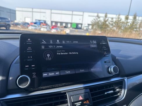 Used 2021 Honda Accord Sport Special Edition image 19