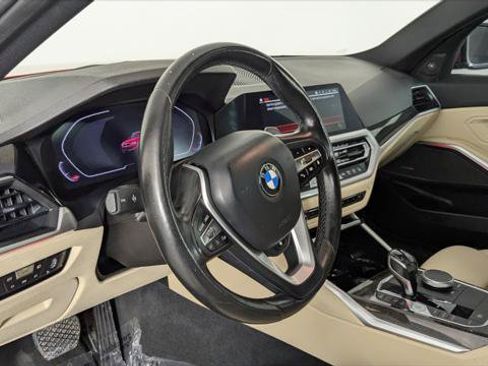 Used 2020 BMW 330i Sedan w/ Premium Package RWD image 24