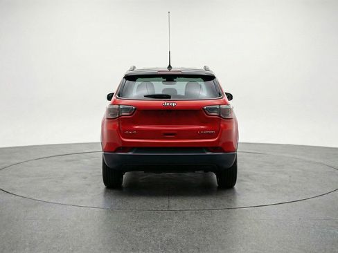 Used 2025 Jeep Compass Limited AWD/4WD image 7