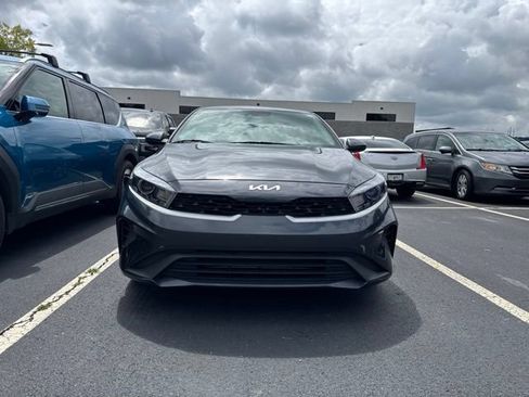 Used 2023 Kia Forte LXS FWD image 6