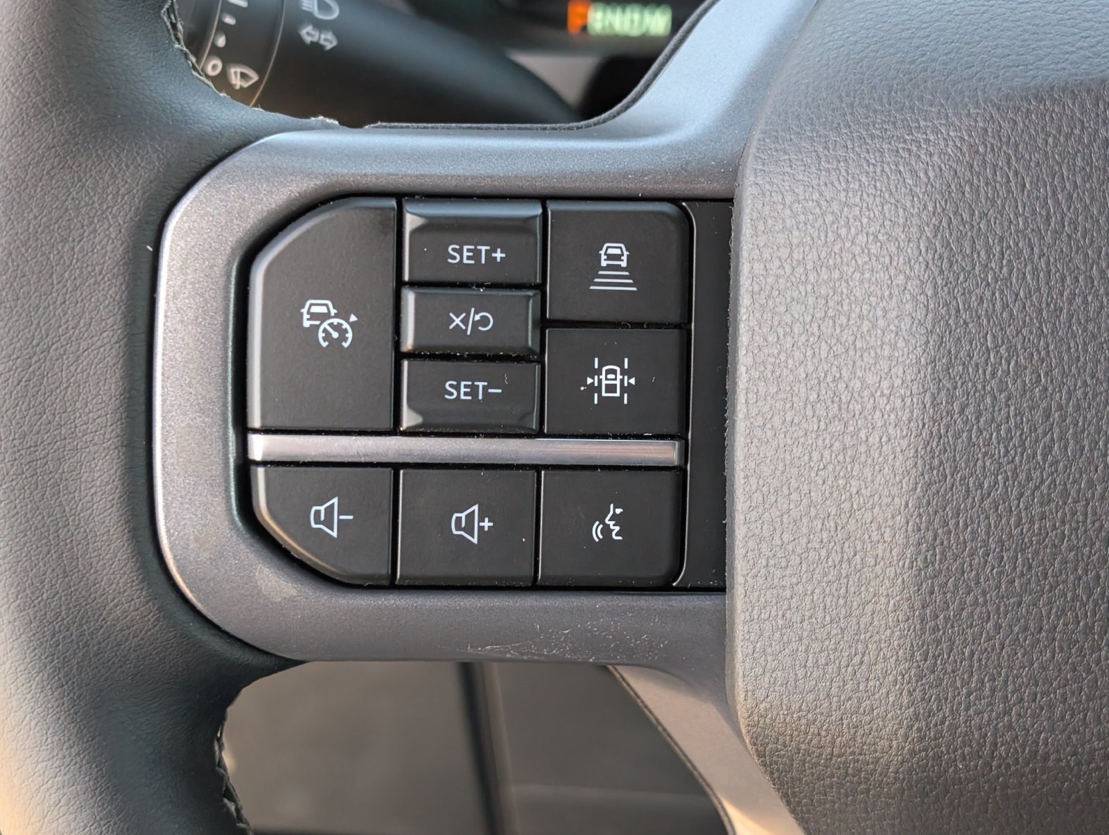 Used 2025 Ford F150 XLT w/ Equipment Group 302A MID RWD image 24