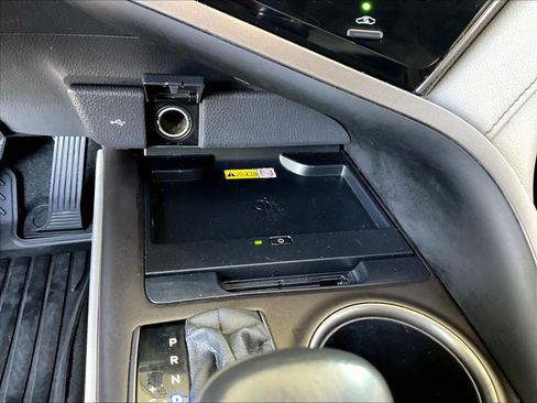 Used 2023 Toyota Camry XSE w/ Cold Weather Package AWD/4WD image 15